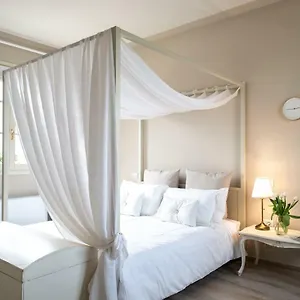 https://la-locanda-di-corrado.it-tuscanyhotel.com